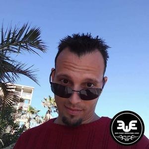 Meet your Posher, Grant